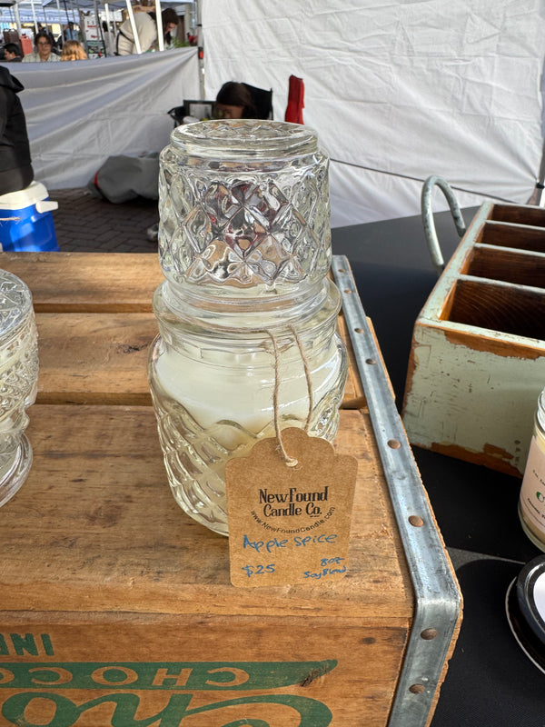 Apple spice- Vintage jar with top (8 oz, Soy Blend Wax)